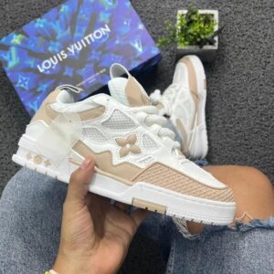 LV SKATE BEIGE ( good )