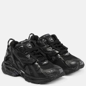 BALENCIAGA RUNNER BLACK