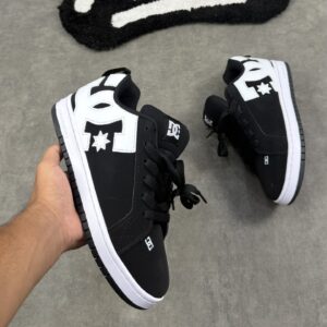 DC SHOES BLACK WHITE