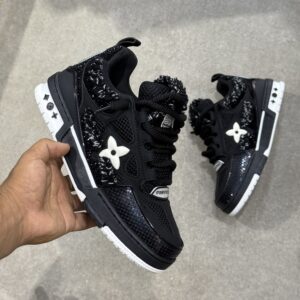 LV SKATE NOIR